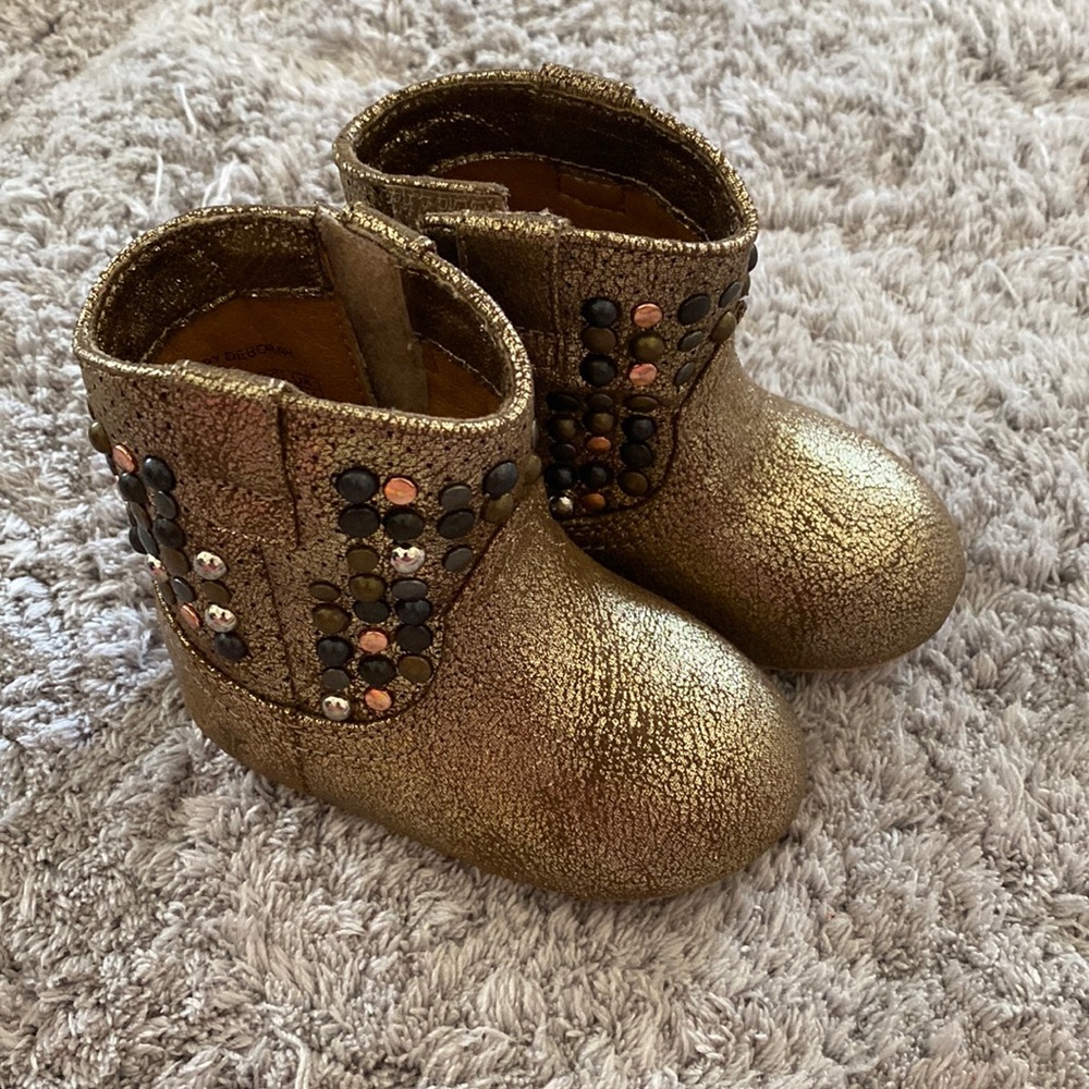 Frye baby boots - new- size 3